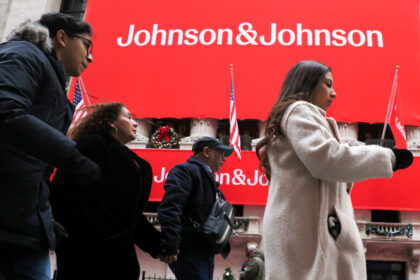 johnson-&-johnson-announces-$55-billion-investment-in-domestic-manufacturing,-research