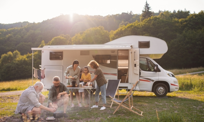 rv-living:-trading-bricks-for-wheels-and-dreams