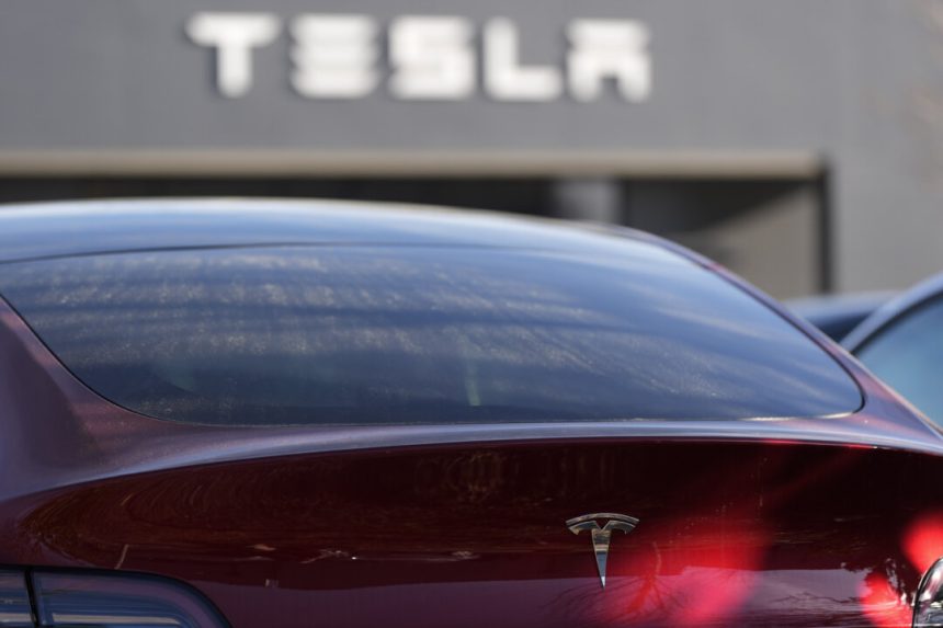 austin-police-find-incendiary-devices-at-tesla-dealership