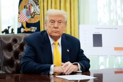 us-stocks-surge-on-reports-of-softer-trump-tariff-policy