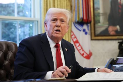 trump-establishes-new-office-to-oversee-chips-act-and-accelerate-investments