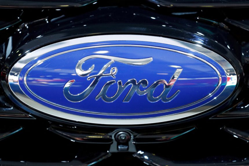 ford-announces-‘employee-pricing’-for-all-shoppers-after-trump’s-tariffs