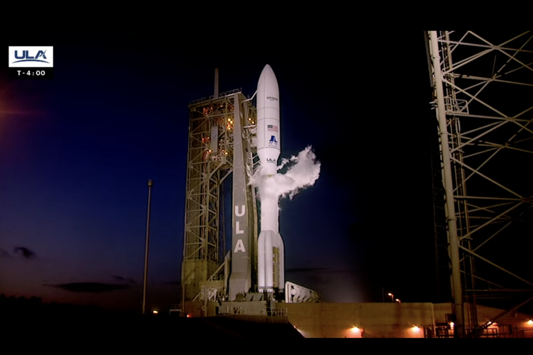 first-launch-of-amazon’s-satellite-network-grounded-due-to-weather first-launch-of-amazon’s-satellite-network-grounded-due-to-weather