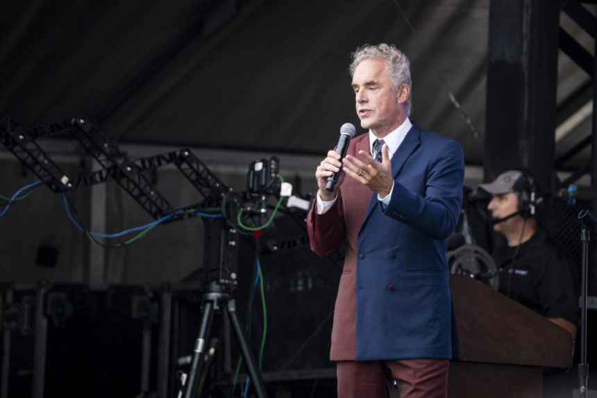 in-bc-talk,-jordan-peterson-says-challenges-young-canadians-face-in-getting-ahead-are-leadership-opportunities