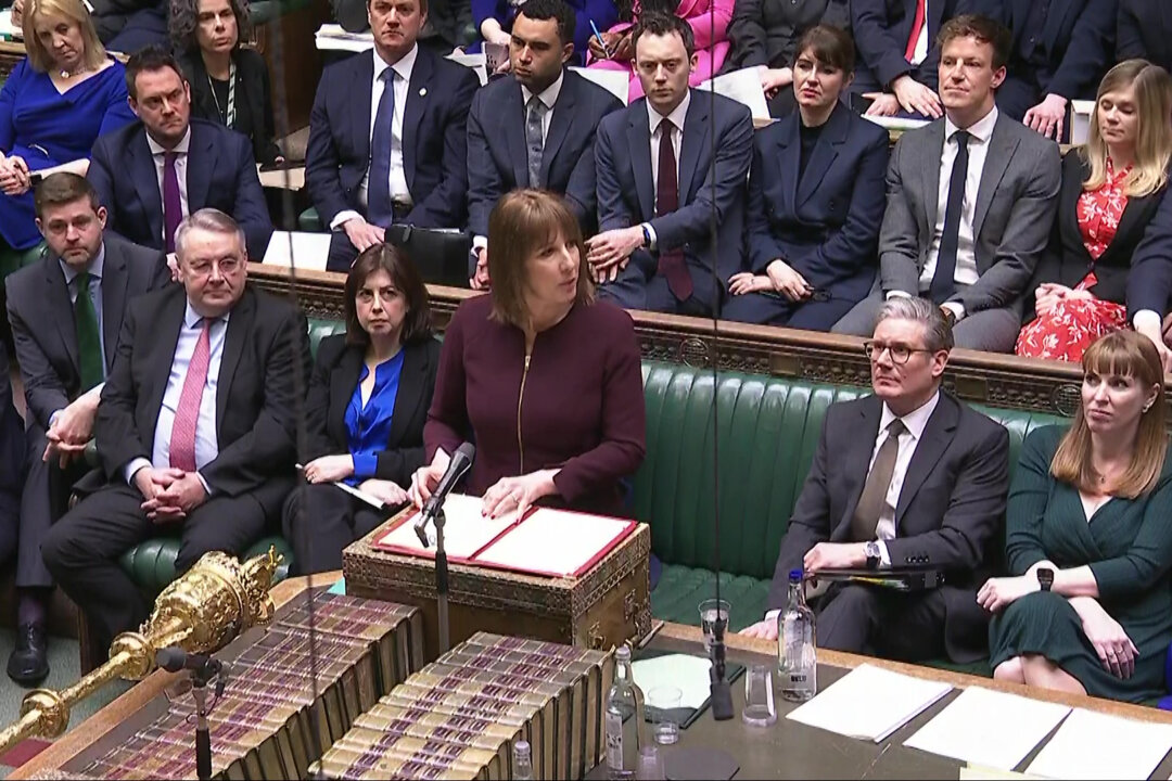 replay:-mps-recalled-to-parliament-on-nationalization-of-china-owned-british-steel replay:-mps-recalled-to-parliament-on-nationalization-of-china-owned-british-steel