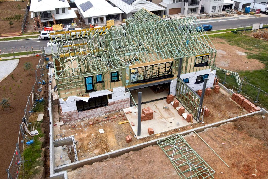 debate:-labor-defends-$43-billion-housing-agenda,-coalition-warns-of-major-shortfall