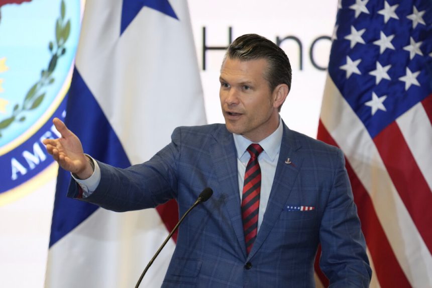 live-now:-defense-secretary-hegseth-greets-el-salvador-counterpart-and-holds-bilateral-meeting
