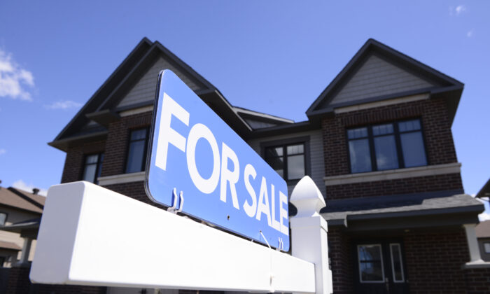 rate-hold-means-status-quo-for-canada’s-struggling-housing-market:-experts