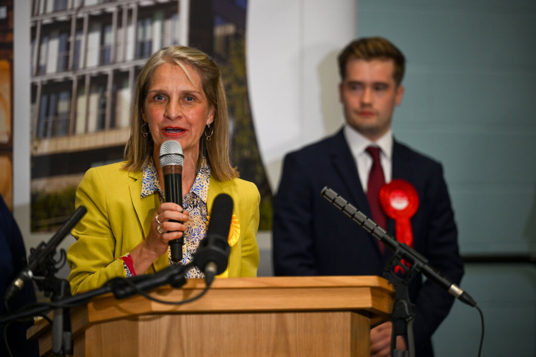 british-mp-wera-hobhouse-denied-entry-into-hong-kong