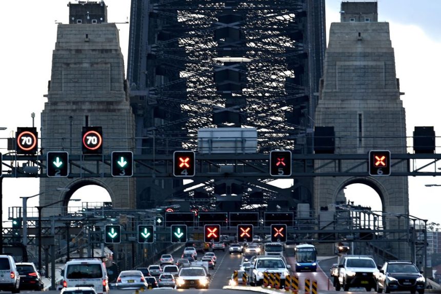 holidaymakers-cash-in-on-rare-double-long-weekend-as-easter-and-anzac-align