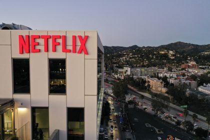 netflix-posts-strong-earnings-growth,-fueled-by-original-shows,-live-sports,-and-games