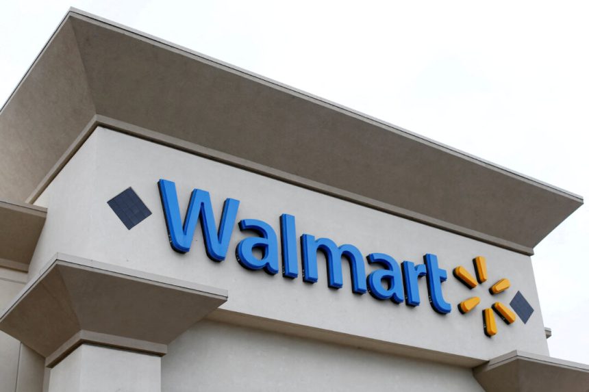 trump-to-meet-with-major-retailers-over-tariff-concerns