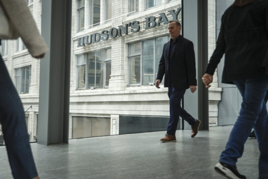 hudson’s-bay-ends-employee-commissions-on-cosmetics,-big-ticket-items