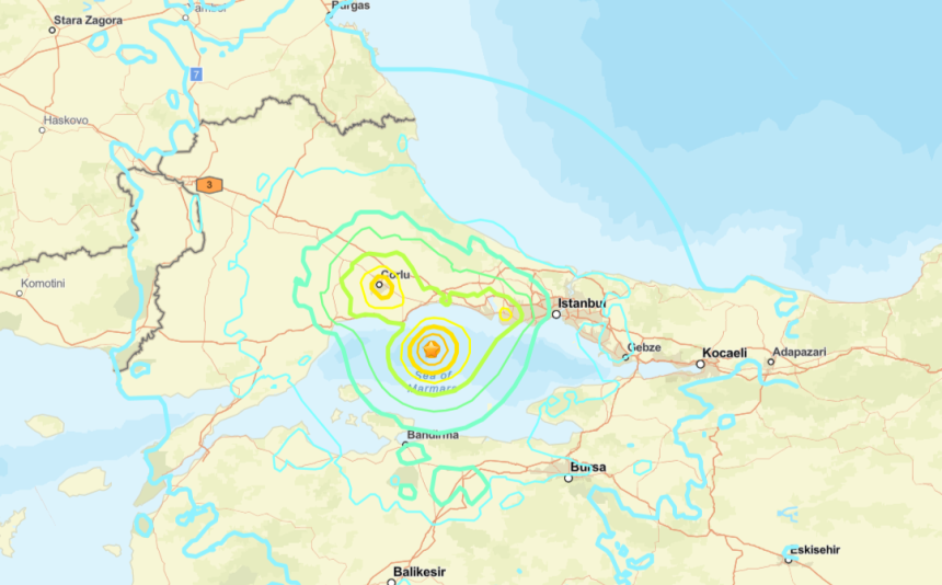powerful-earthquake-of-6.2-magnitude-shakes-istanbul