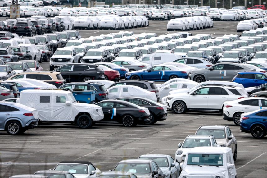 trump-considering-auto-tariff-exemptions,-white-house-confirms
