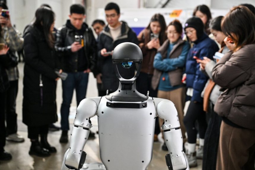 ai-tools-tempt-learners-to-skip-the-basics,-university-dean-warns