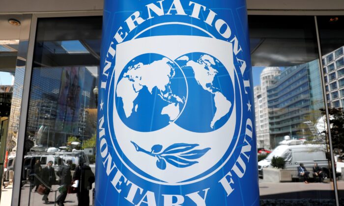 imf-holds-seminar-on-global-growth-and-resilience