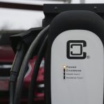 canadians’-interest-in-buying-an-ev-falls-for-third-year-in-a-row:-autotrader-survey