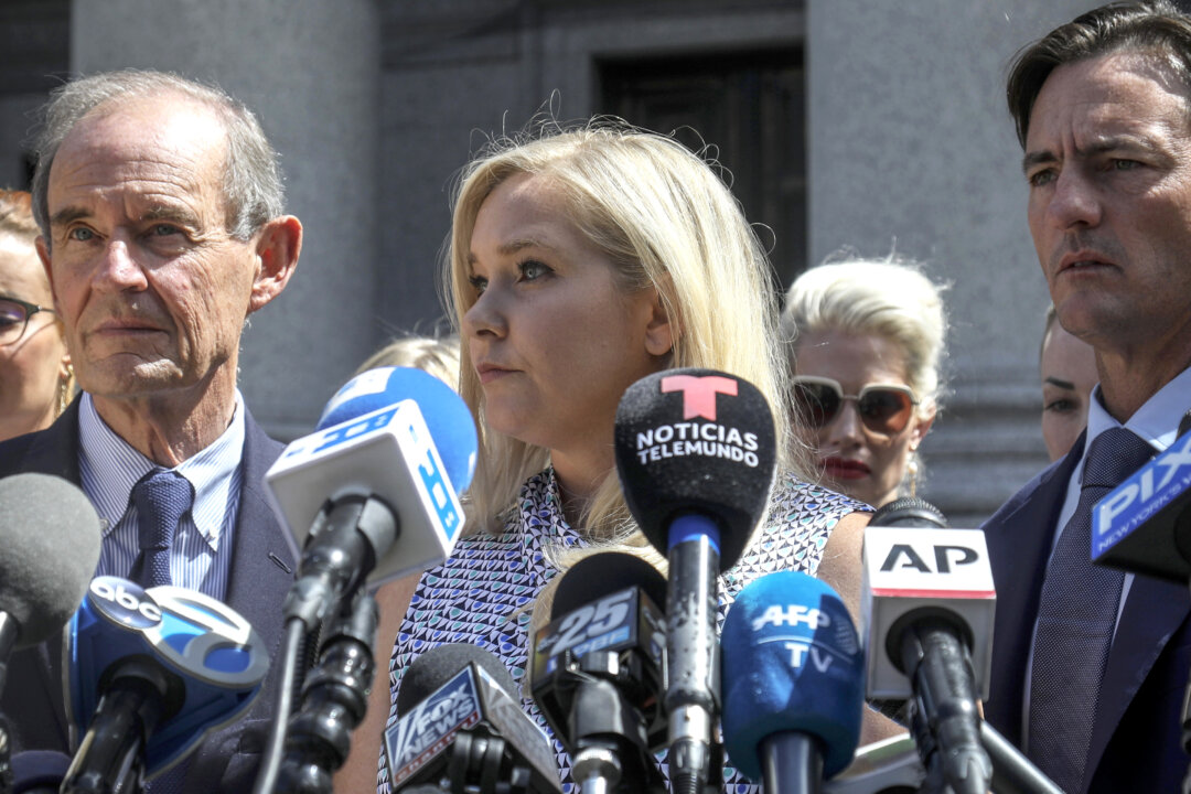 virginia-giuffre,-epstein-abuse-survivor,-dies-by-suicide