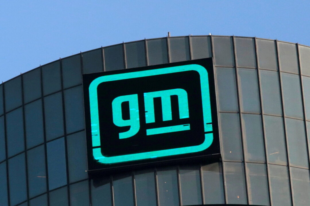 gm-recalls-600,000-us-cadillac,-chevy-and-gmc-automobiles