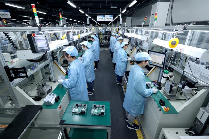 china’s-factory-activity-slumps-as-us-tariffs-take-effect