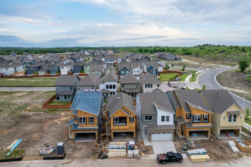homebuilders-court-first-time-buyers-with-innovative-financing-as-costs-rise