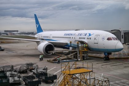 after-freezing-out-boeing,-beijing-appeals-to-us-companies