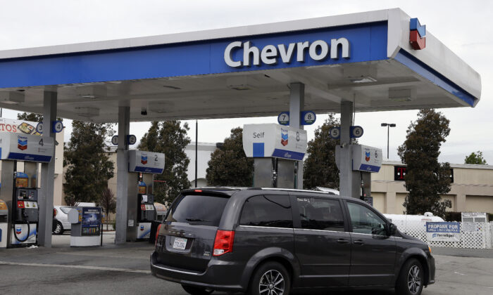 chevron’s-first-quarter-profit-drops-as-oil-prices-slide