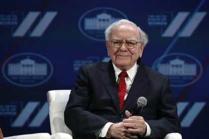 warren-buffett-announces-intention-to-retire-by-end-of-2025