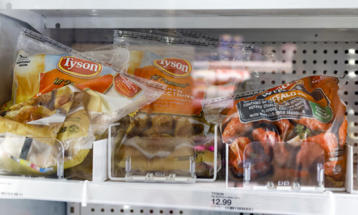 tyson-foods-says-it-will-eliminate-synthetic-dyes-from-food-products-by-may