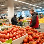 top-us-grocery-supplier-warns-of-delivery-disruptions-after-cyberbreach
