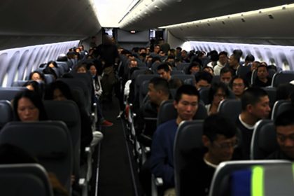 ice-sends-back-122-illegal-immigrants-to-china
