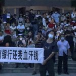 chinese-bank-scandal-victims-attacked-by-security-while-petitioning-over-frozen-accounts,-source-says