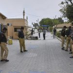over-100-inmates-escape-from-pakistan-prison-after-earthquake-evacuation-in-karachi
