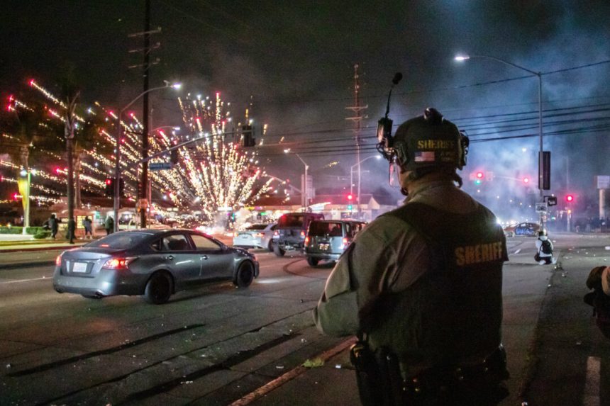 several-australian-journalists-struck,-affected-by-la-riot-control-measures