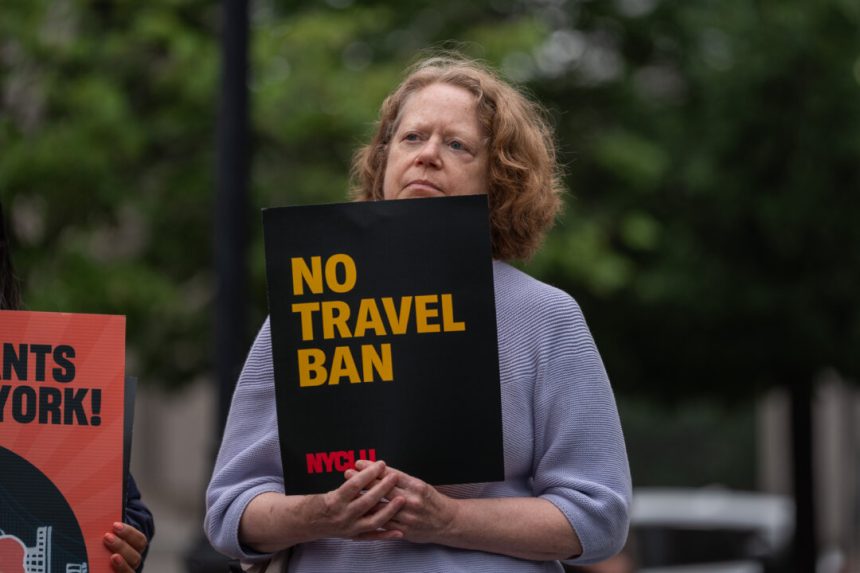 trump’s-travel-ban-courts-both-controversy-and-support-in-africa