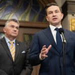poilievre-calls-for-‘severe-limits’-on-immigration-to-canada