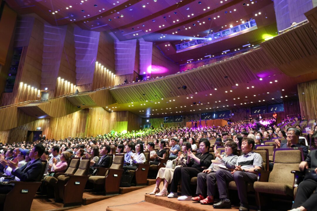 documentary-‘state-organs’-screens-at-seoul-film-festival-despite-pressure-to-cancel