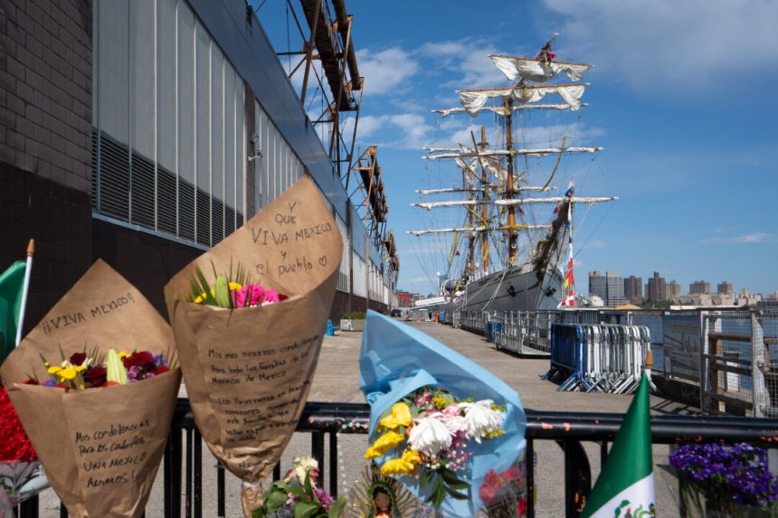 authorities-identify-2-cadets-who-died-after-mexican-ship-struck-brooklyn-bridge