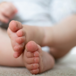 paternity-leave-in-uk-one-of-worst-in-developed-world,-committee-finds