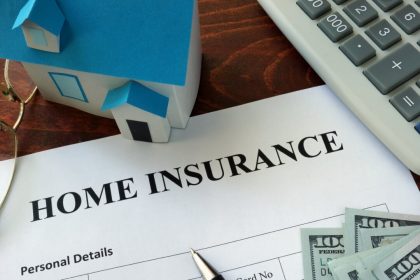 us-home-insurance-rates-near-crisis-levels,-experts-say