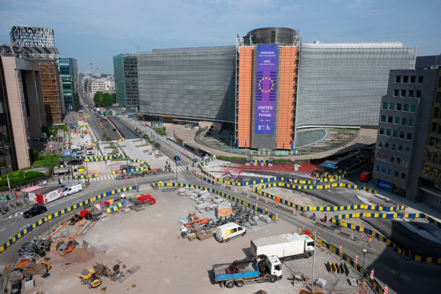 eu-adds-venezuela-to-‘high-risk’-country-list-for-money-laundering,-terrorist-financing