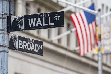 us-stocks-soar,-oil-prices-plunge-as-market-fears-of-israel–iran-conflict-spreading-fade:-analyst