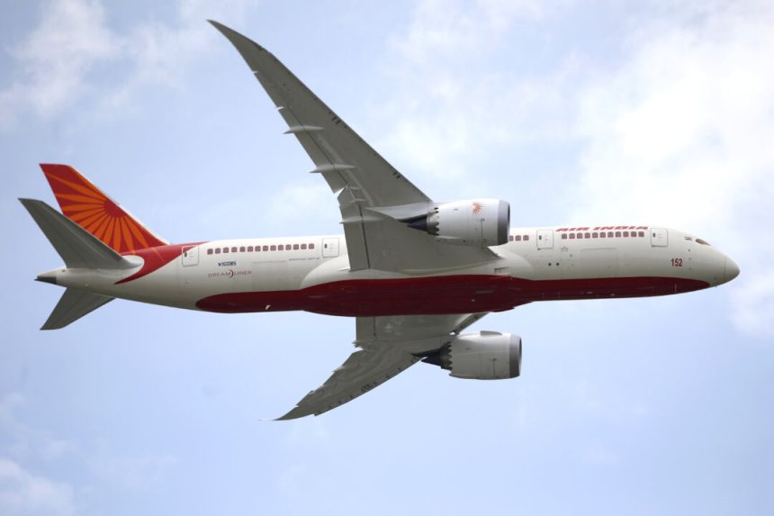 air-india-dreamliner-returns-to-hong-kong-after-technical-issue