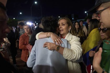 colombian-presidential-pre-candidate-miguel-uribe-remains-in-critical-condition-after-surgery