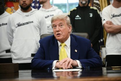 trump-says-he-has-ideas-on-iran,-but-no-commitment-to-us-military-action-yet