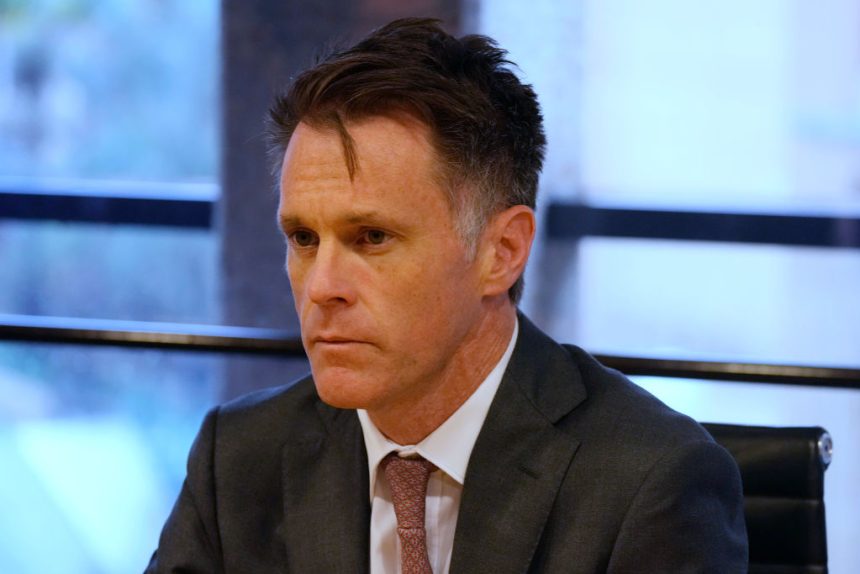 five-senior-nsw-government-staffers-could-be-arrested-after-no-show-at-explosives-inquiry