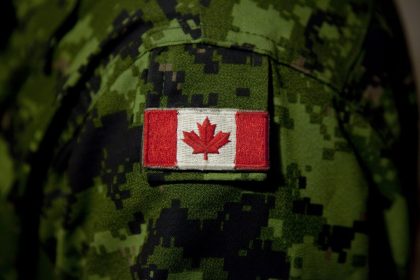ottawa-considering-‘combination-of-approaches’-to-20%-military-pay-hike