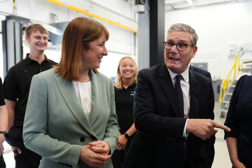starmer-cuts-green-levies-for-thousands-of-electricity-intensive-businesses