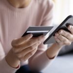 bc-woman-loses-$60,000-after-giving-bank-cards-to-fraudulent-courier-in-‘elaborate-scam’:-rcmp